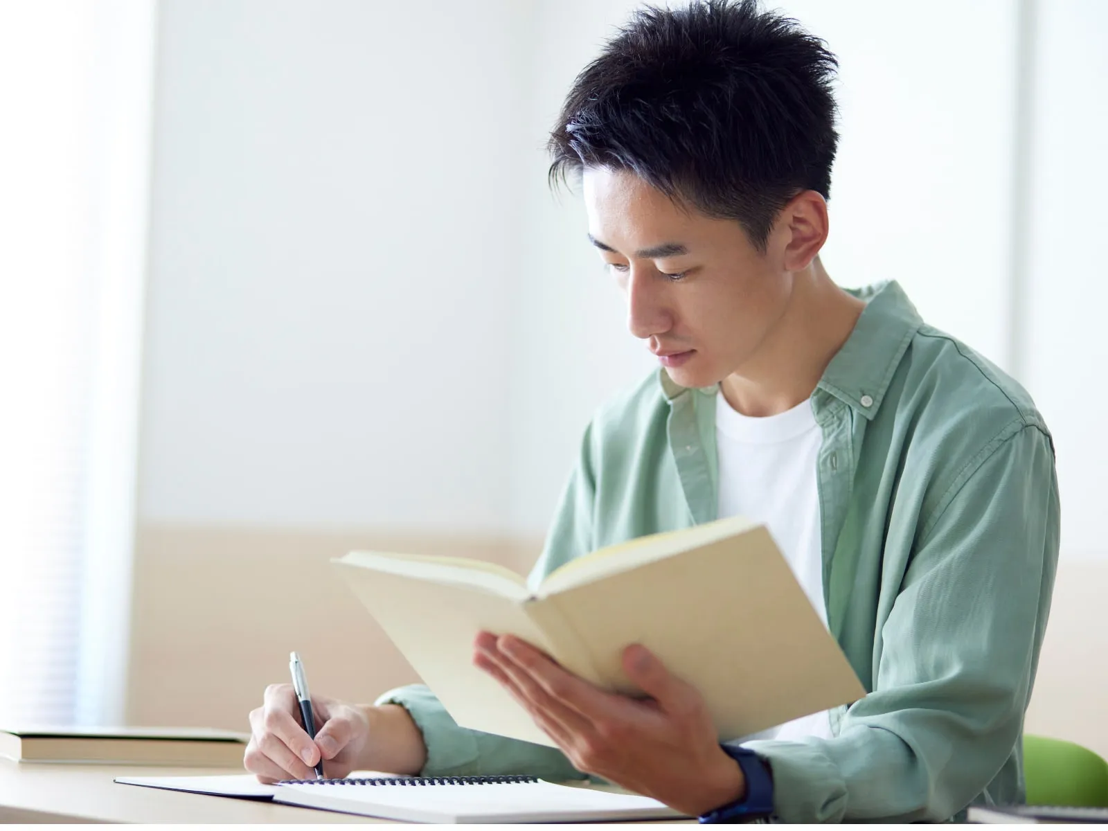 オンライン面談・学習シーンの様子